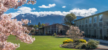 Distinction Te Anau Hotel & Villas